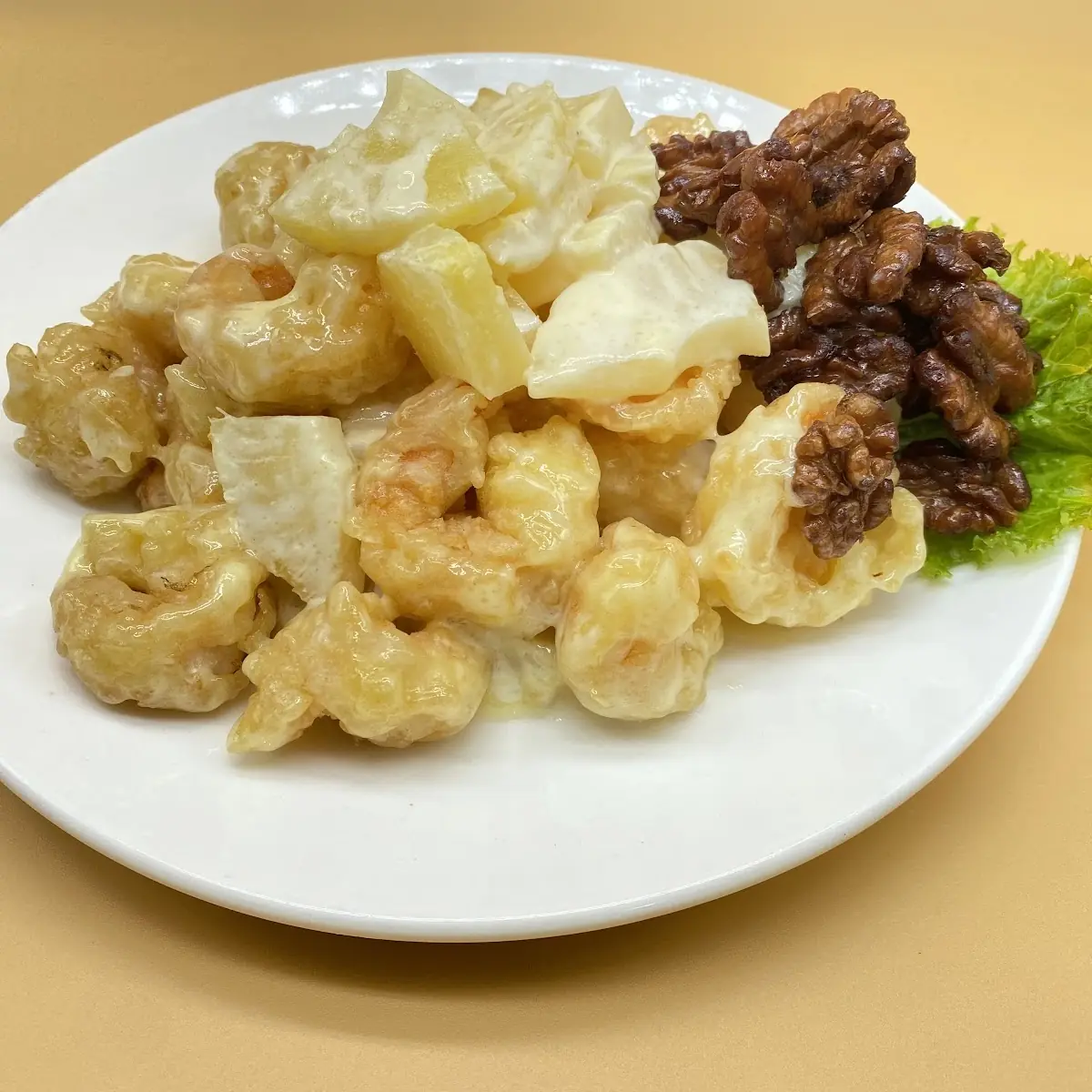 honey walnut shrimp 核桃鳳梨蝦球